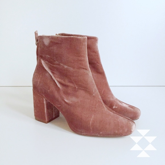 Zara Basic Collection Shoes - Blush Velvet Ankle Booties Block Heel Round Toe